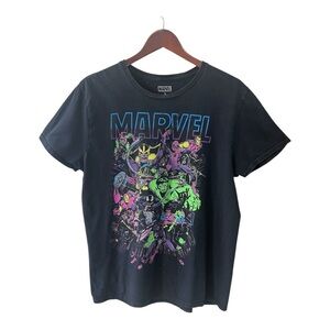 Marvel Heroes & Villians Black T Shirt Size L Women
